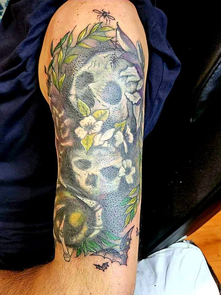 Gothic Skull Sleeve