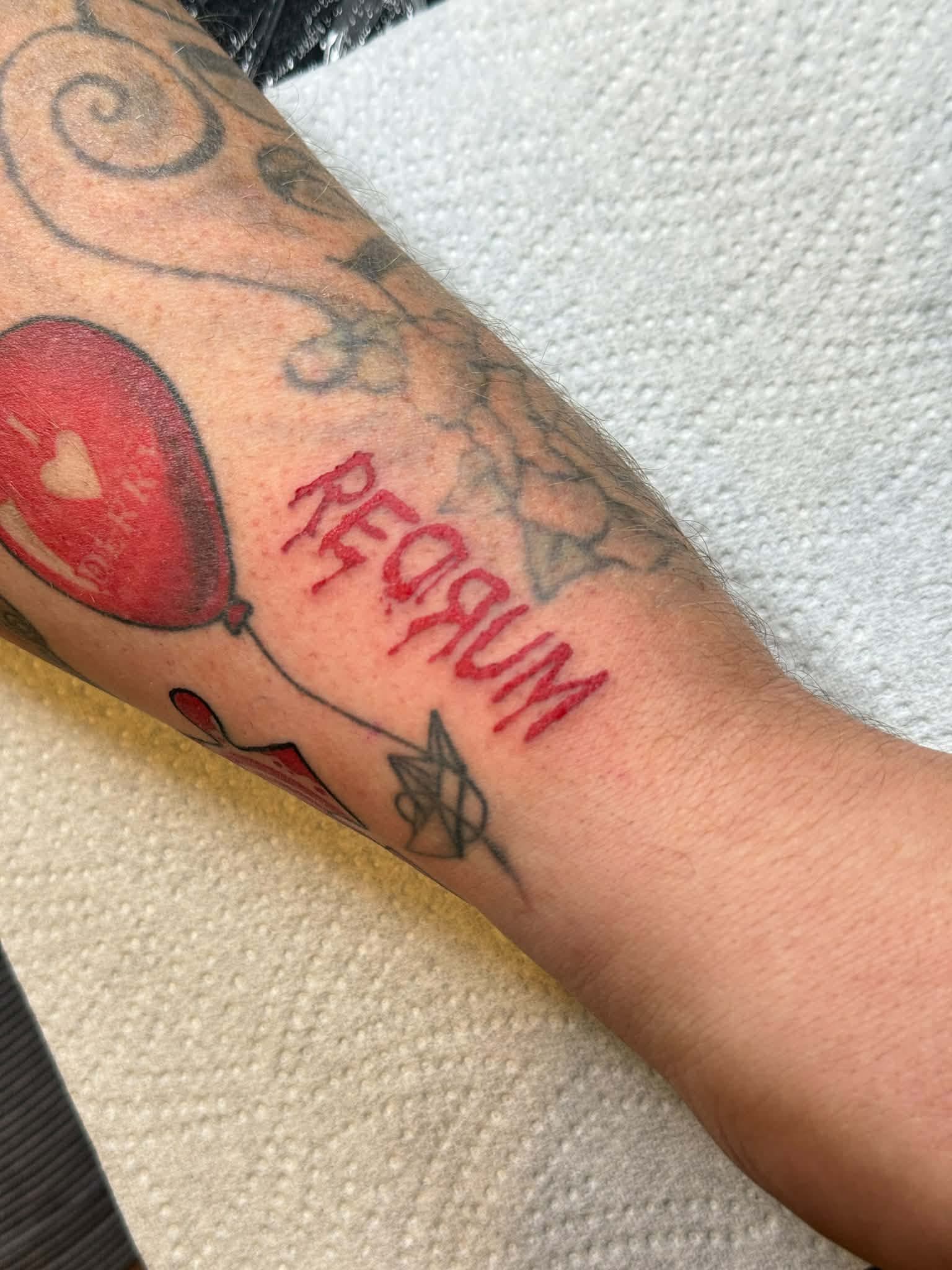 REDRUM — Mirror Script